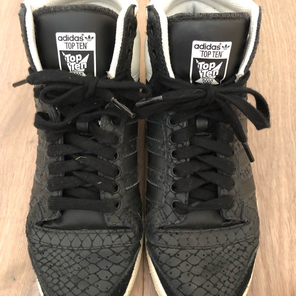 Addias Yop Ten High Tops with Snake Skin detail